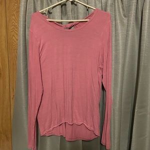 Backless athletic top